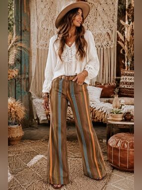 Judy blue Striped Wide-Leg Women’s Pants Cream & Multicolor- Boho vibe-  size 11